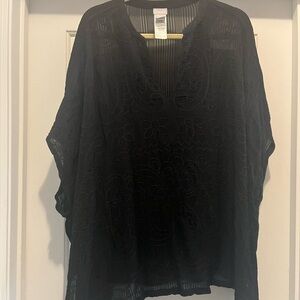 Chico’s black poncho